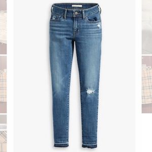 Levi’s 711 Skinny Ankle Jeans
